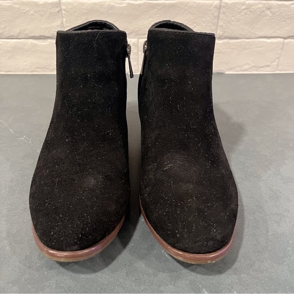 Crown Vintage sz 7 Tabitha black suede ankle booties - Picture 9 of 14